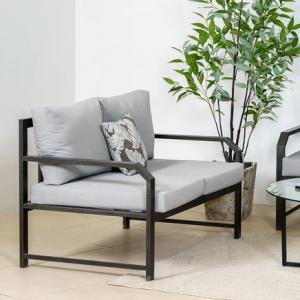 نيس جلسة خارجيه ثنائي وودي