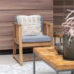 مومجي كرسي من الخشب وودي