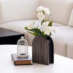 فازة  سيراميك مخطط طويلة وودي