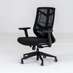 نيتشر كرسي مكتب أسود دوار متحرك بدون مسند رأس وودي