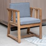 مومجي كرسي من الخشب وودي