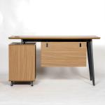 مكتب ناقو 140 سم بني وودي