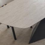 بيلا طاولة طعام 8 أشخاص 220 سم بدون كراسي وودي