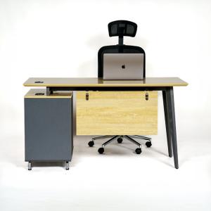 مكتب ناقو 140 سم بيج وودي