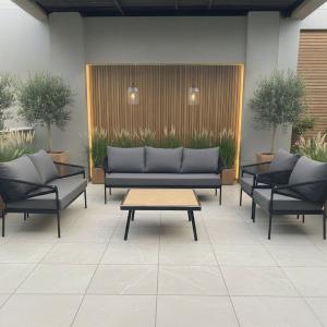 صوفا طقم جلسة خارجية 5 قطع رمادي وودي