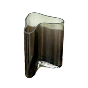 فازة متعرجة وودي