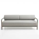 أطلس كنب خارجي ثنائي رمادي بإطار معدني وودي